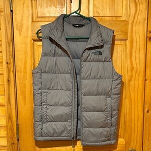The North Face Men's Charcoal Quilted Vest